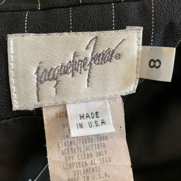 Jacqueline Ferrar Blazer Size 8 Pinstripe Black White Classic Fit - Picture 10 of 13